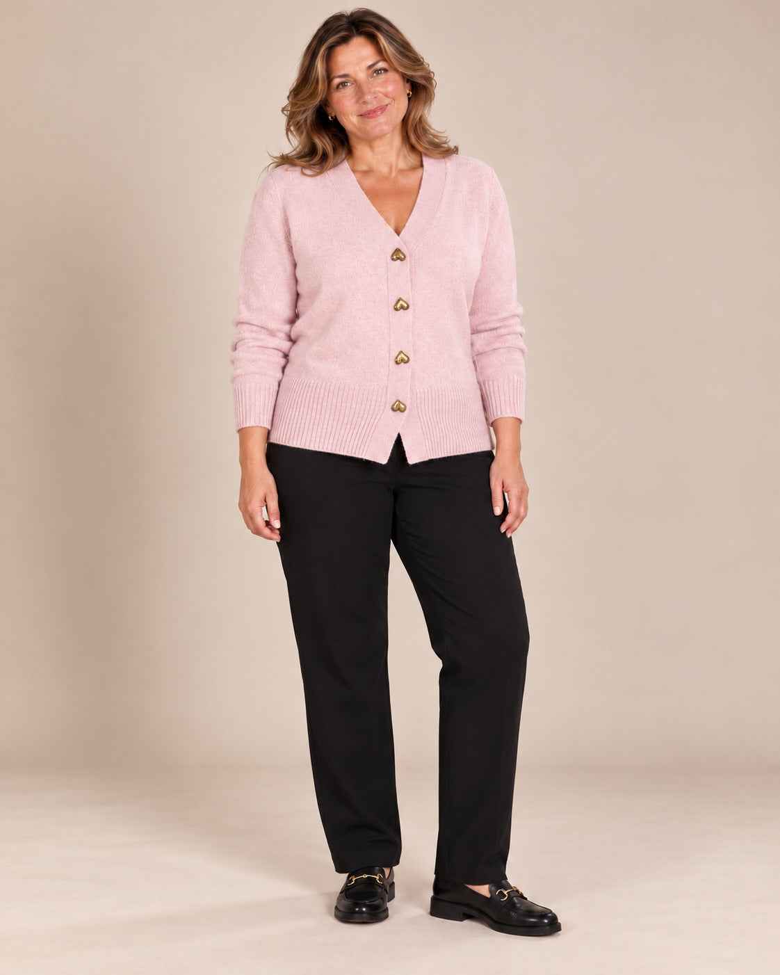 Cardigan en laine à boutons cœur — Rose poudré