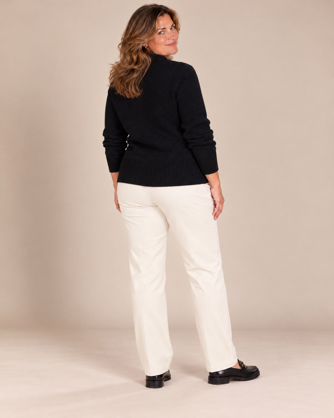 Cardigan en laine à boutons cœur — Noir, de dos