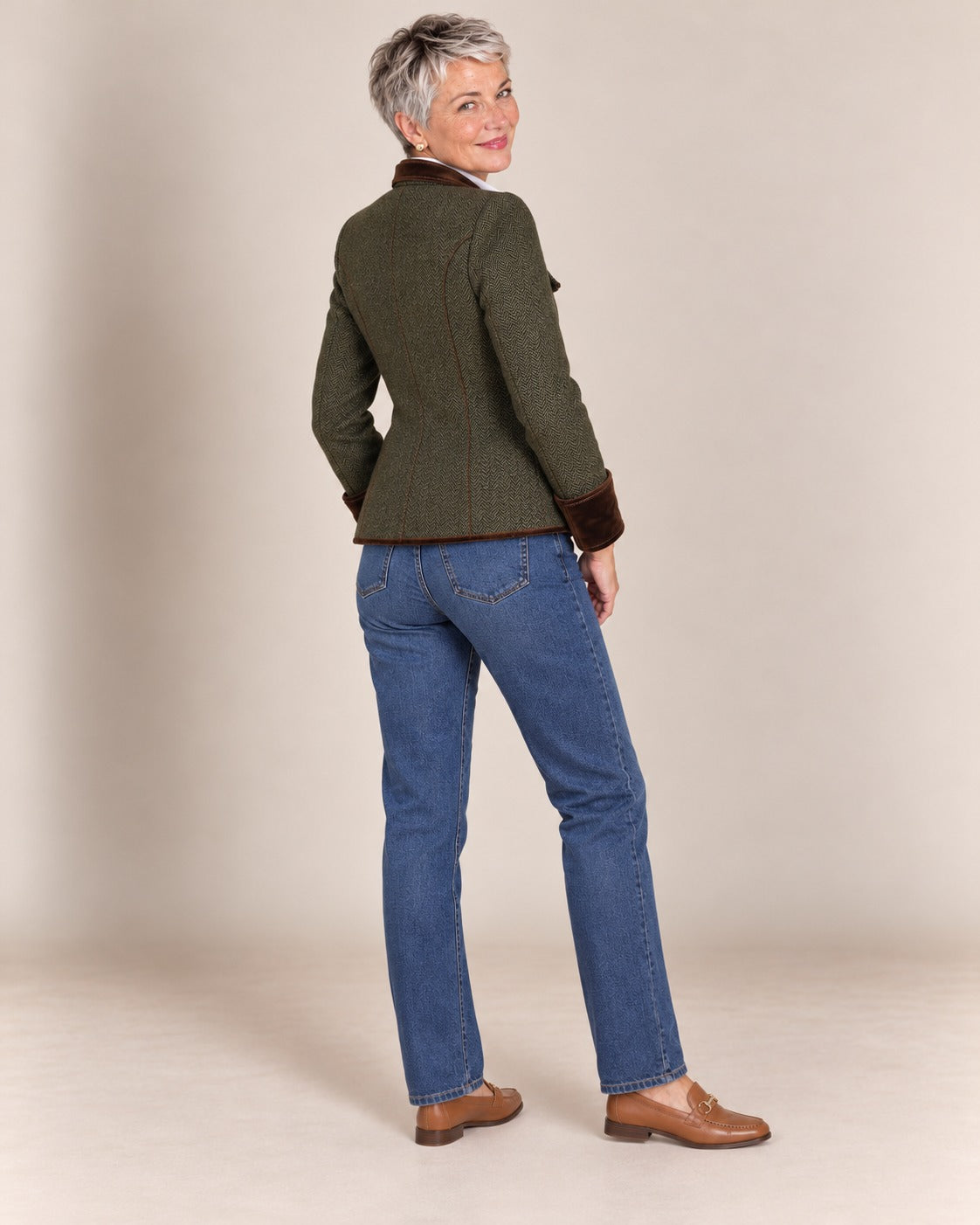 Veste en tweed à chevrons — Olive, de dos